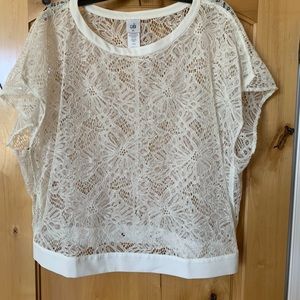 Cabi Lace Top Blouse GUC size XL